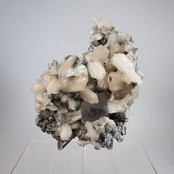 Calcite with Chalcedony from Jalgaon District, Maharashtra, India