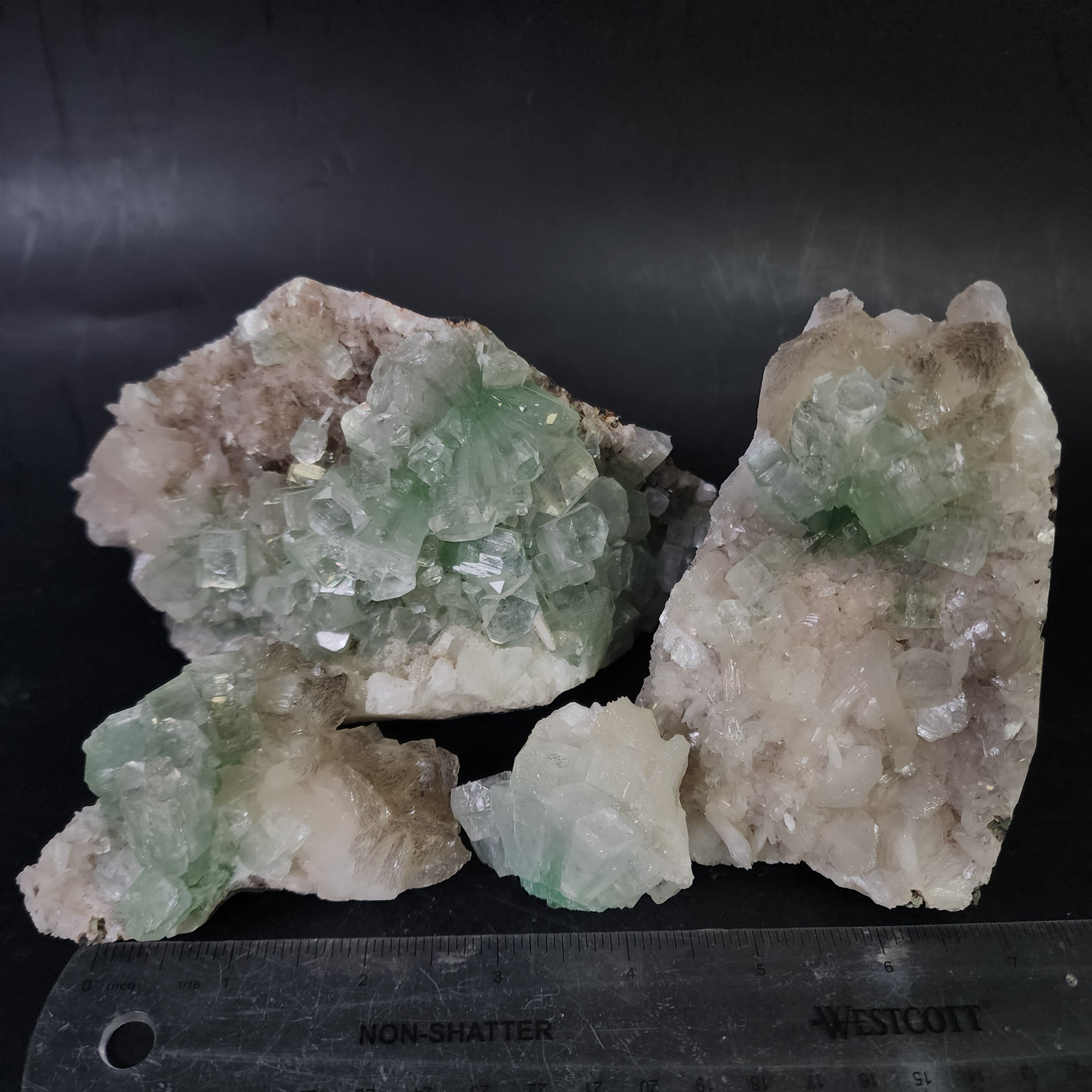 Disco Ball Formation Green Apophyllite (Admednagar, Maharashtra, India)