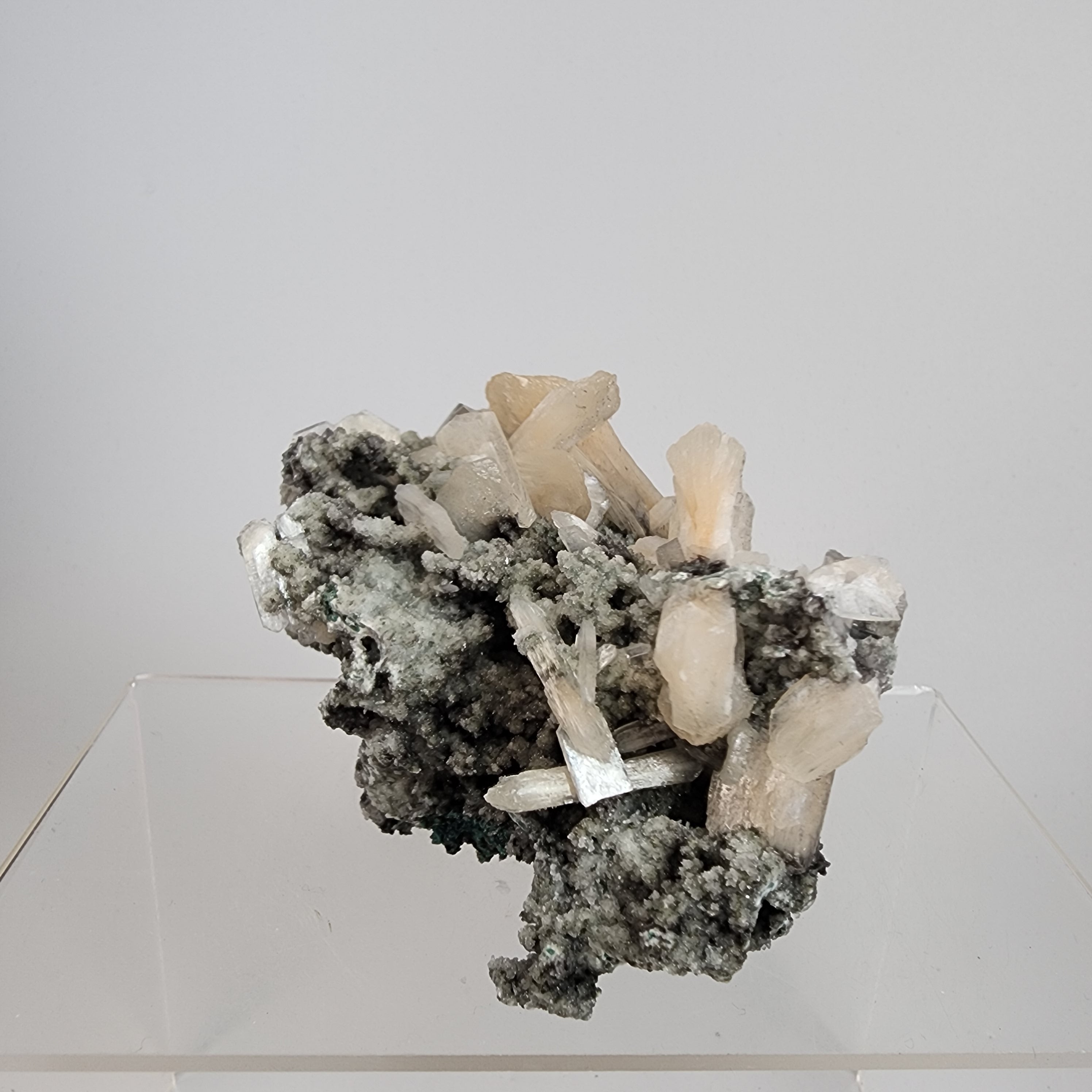 Calcite with Chalcedony Specimen #6 from Jalgaon District, Maharashtra, India