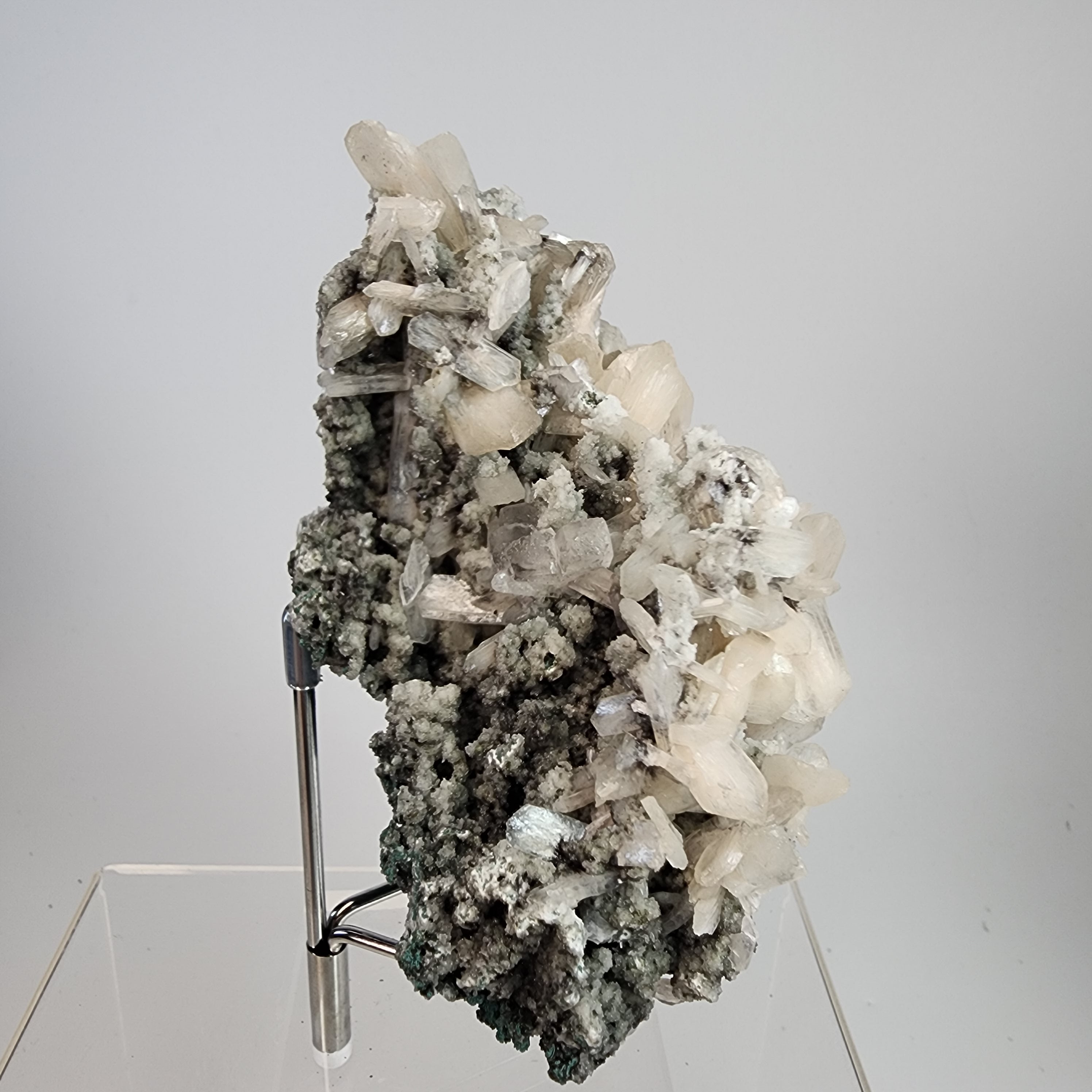 Calcite with Chalcedony Specimen #8 from Jalgaon District, Maharashtra, India