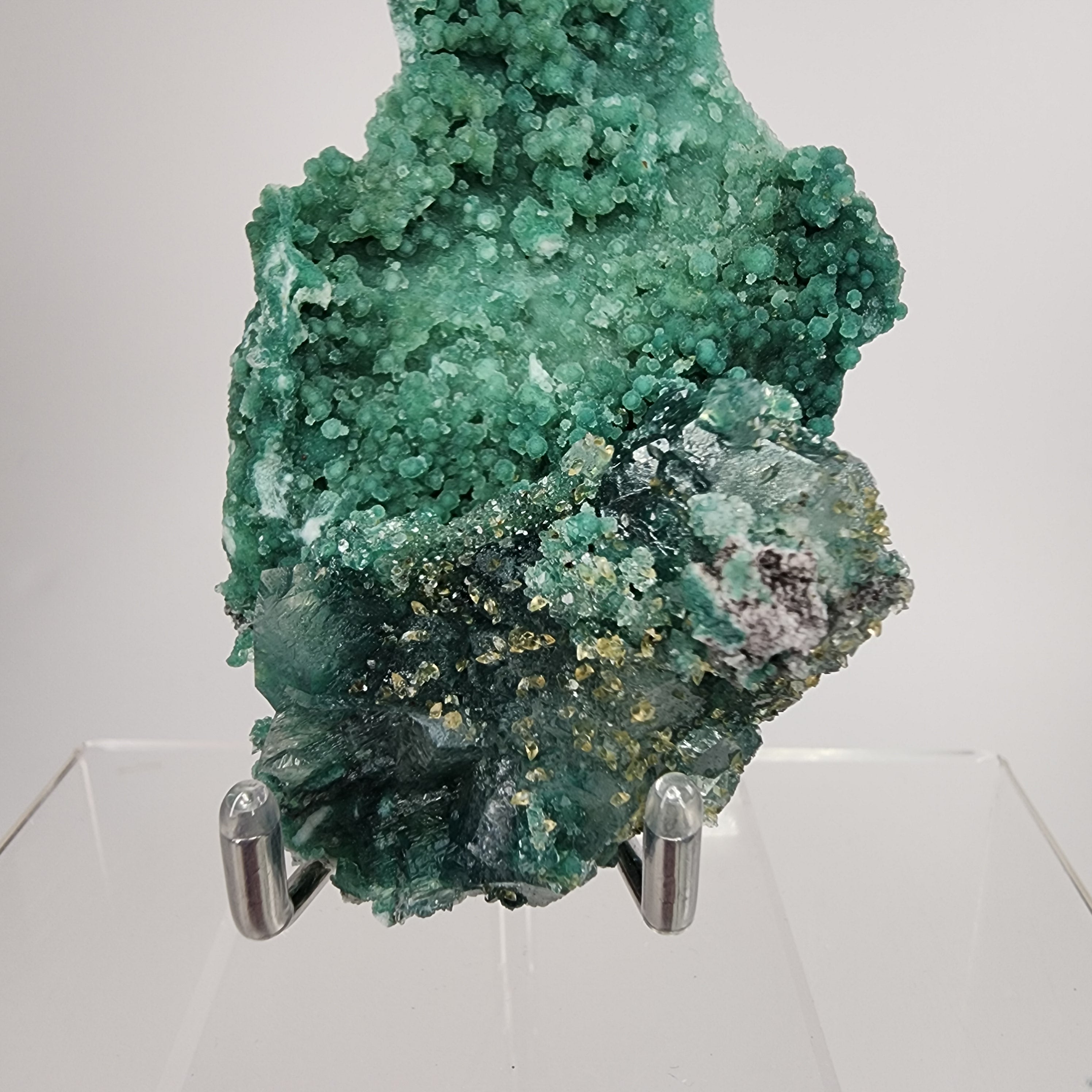 Marshy Apophyllite (Celadonite Included Apophyllite) with Green Chalcedony Specimen #3  from Jalgaon District, Maharashtra, India