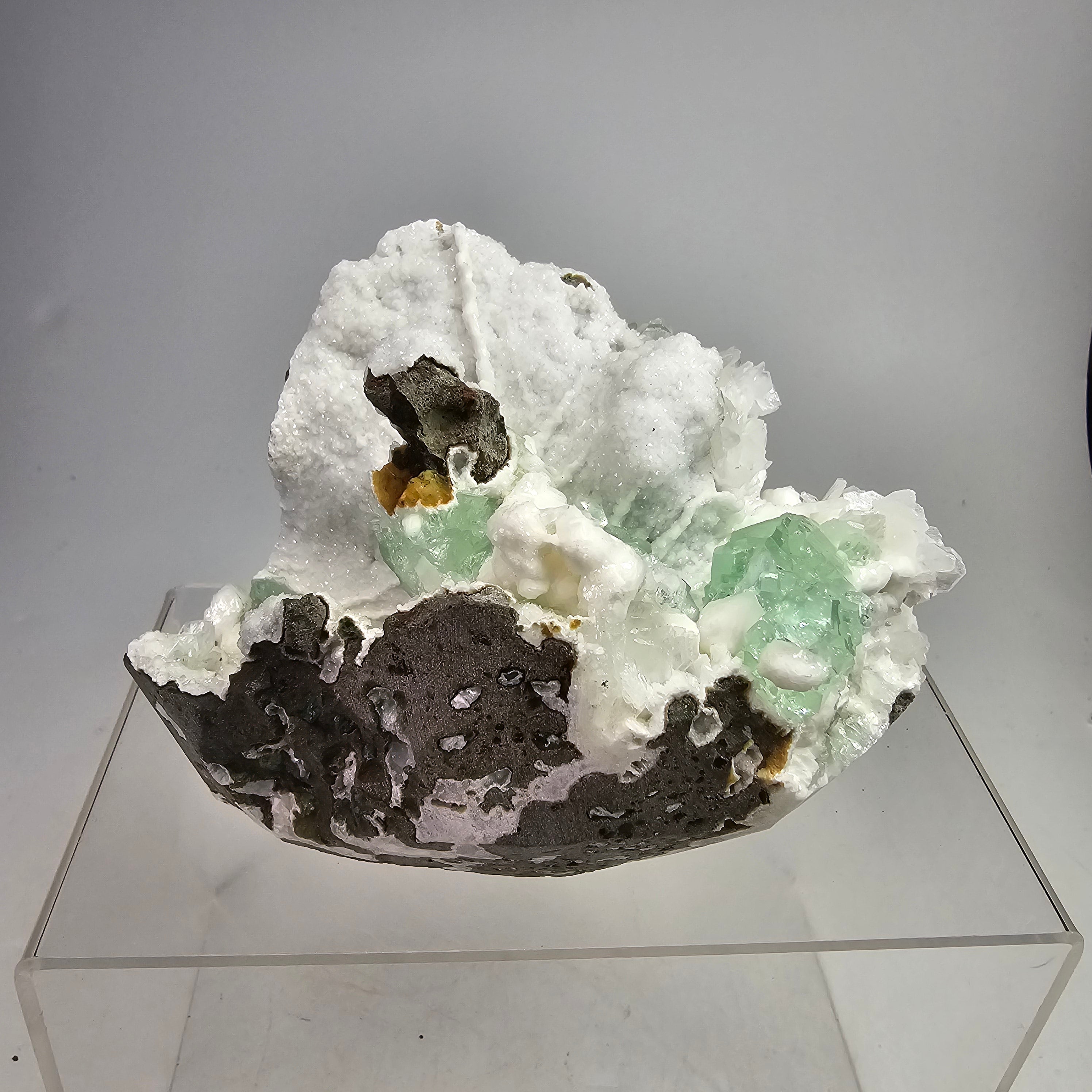 Arctic Mint Apophyllite -  Green Apophyllite on White Chalcedony Specimen #5 from Pune District, Maharashtra, India