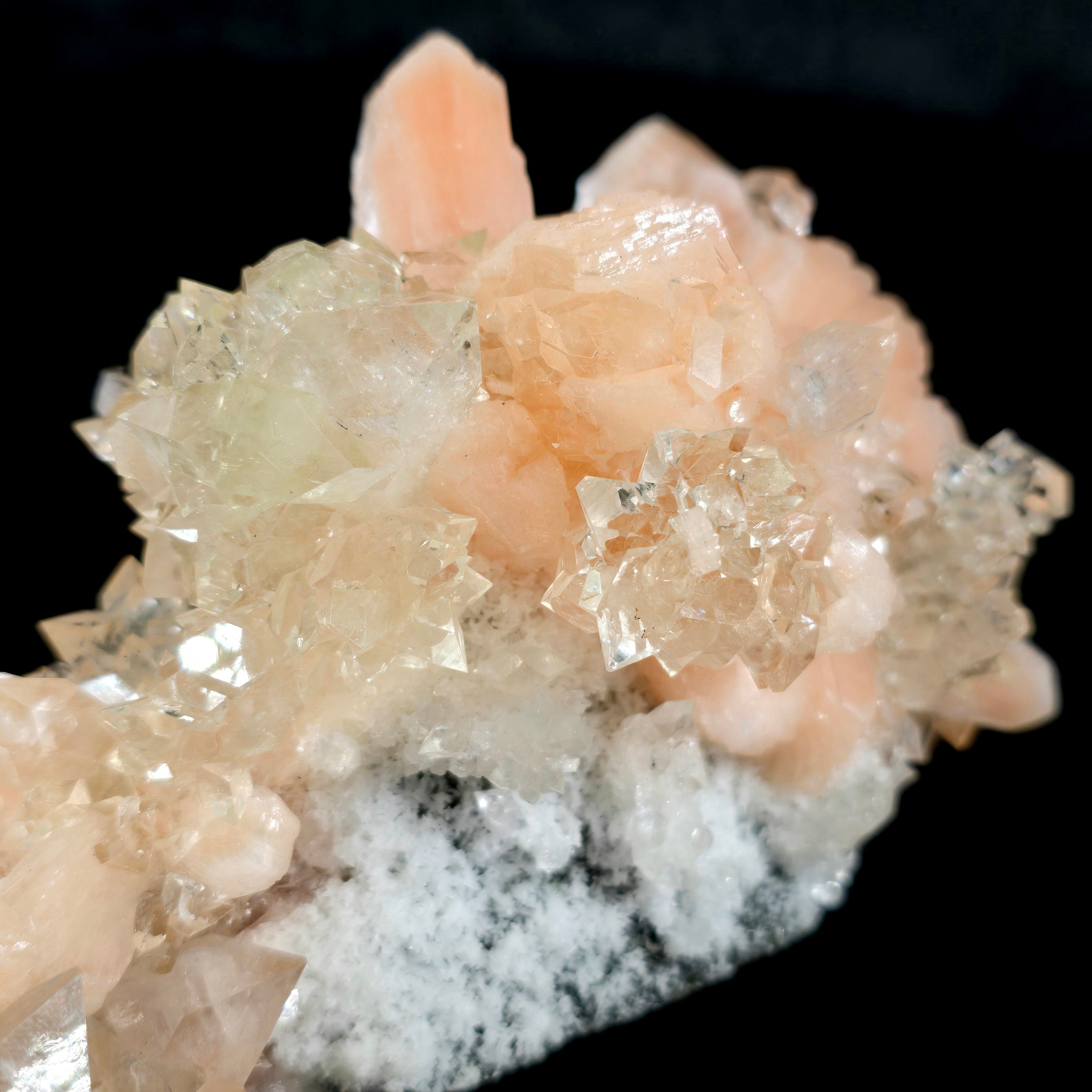 High Quality Diamond Apophyllite Specimen #18 from Jalgaon District, Maharashtra, India